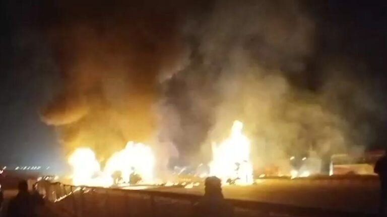 नोएडा बस अग्निकांड के बाद हमीरपुर में सघन चेकिंग, सुरक्षा उपकरणों की जांच